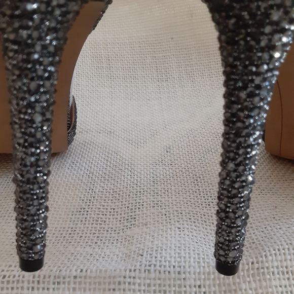 NEW Rhinestone shoes - Picture 2 of 6